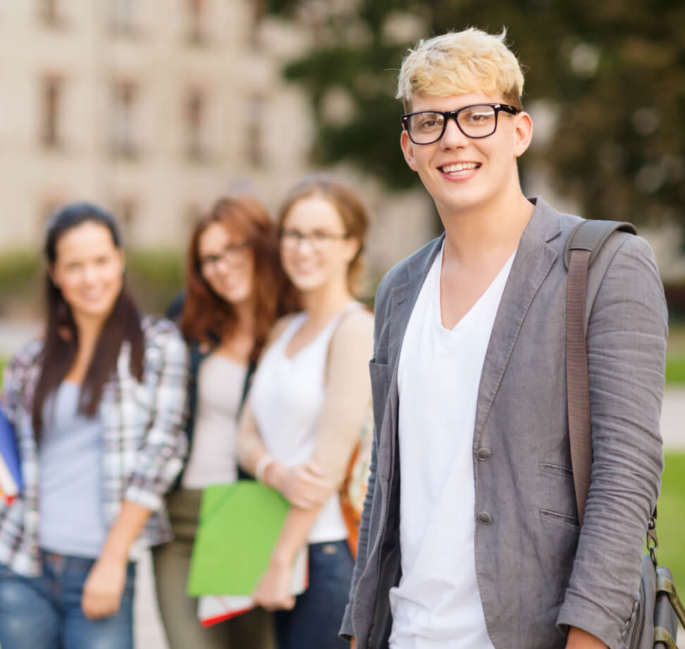 https://lutuslegalacademy.es/wp-content/uploads/2025/01/admission-img2-1.jpg